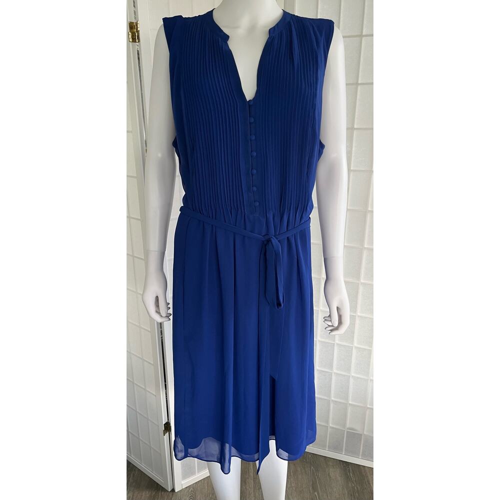 Roz & Ali Women’s Size 20 Blue Sleeveless Dress Pleated Button Front Tie Waist